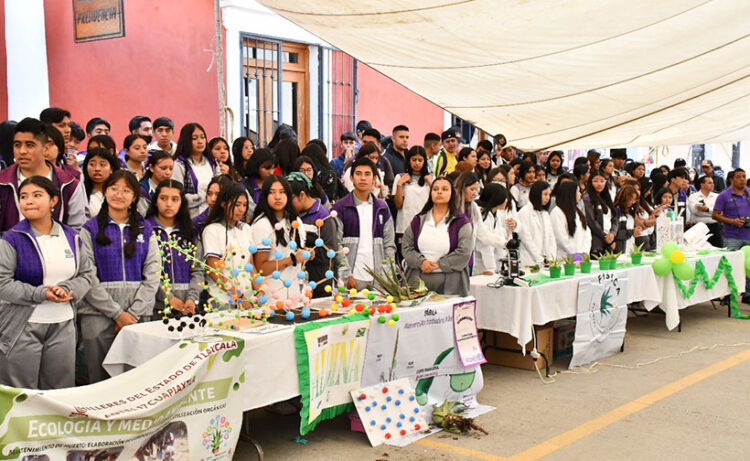 Presenta COBAT “Expo Sábila 2024”