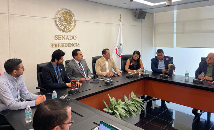 Con letras de oro en el Senado de la República, los diez años del Tecnológico Nacional de México