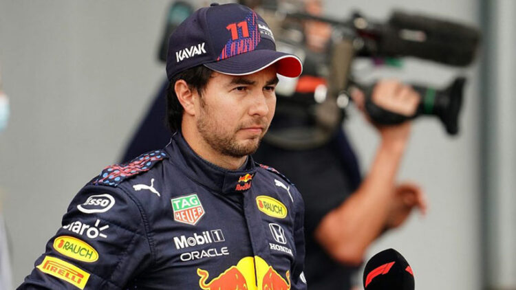 “Checo” Pérez firma con Red Bull por 2 años más