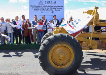 El Gobierno de Puebla promueve el desarrollo de las regiones y agiliza la llegada de más bienes y servicios