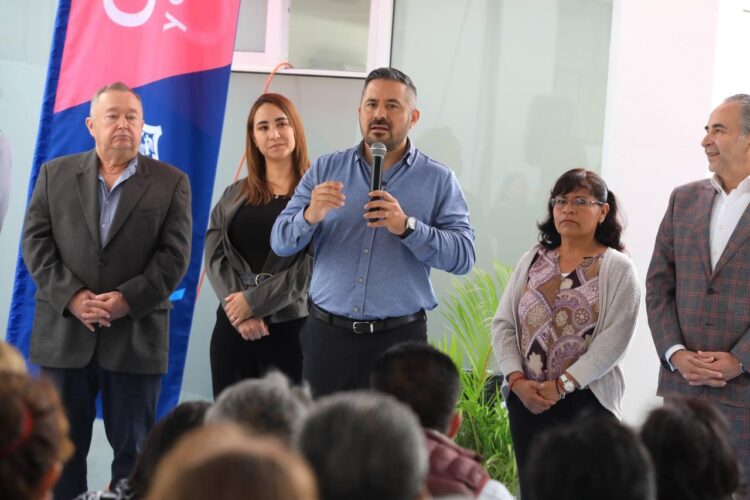 Ayuntamiento de Puebla cierra «Contigo Veremos Más» con más mil 200 cirugías