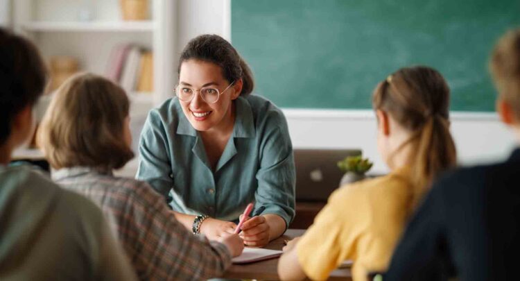 Urgen más expertos que marquen la diferencia en educación