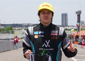 Con cierre espectacular Salinas se lleva la victoria en Trucks México Series