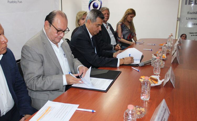Fortalece IEDEP cooperación con sector privado para desarrollo académico de aprendientes
