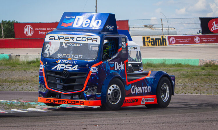 “Harry” Dueñas y el Chevron Delo Racing Team, cerca del podio en Aguascalientes