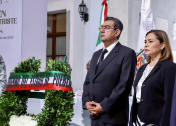 Convoca Sergio Salomón a sociedad y funcionarios a reafirmar su compromiso con Puebla y México