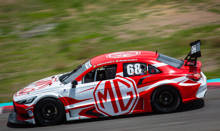 El MG Racing Team, a un paso del Top-5 de la GTM en Aguascalientes