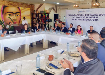 Contribuye gobierno estatal en mejora regulatoria de San Andrés Cholula