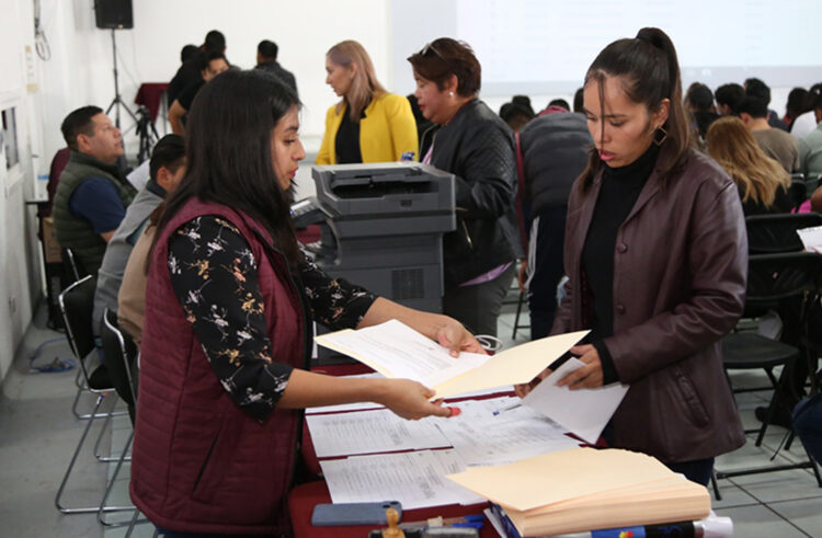 Asigna SEP más de mil plazas definitivas y temporales para docentes
