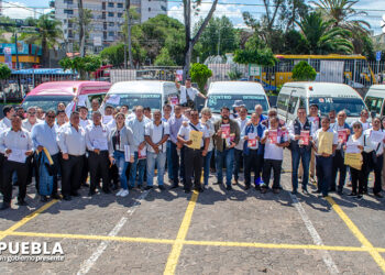 Profesionaliza SMT más de 400 operadores del transporte público