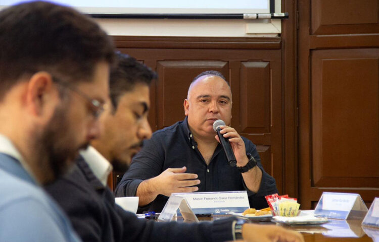 Avanzan reformas para armonizar normativa municipal con ley estatal sobre venta de bebidas alcohólicas