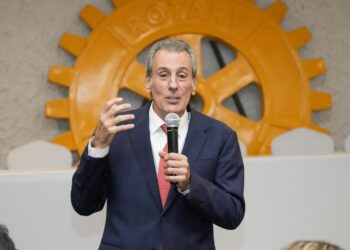 Acude Pepe Chedraui a reunión del Club Rotario Puebla Industrial