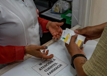 SMDIF Puebla abre farmacia de la Unidad Médica Integral