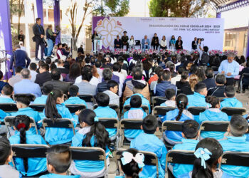Inicia ciclo escolar 2024-2025 y regresan a clases más de 361 mil alumnos