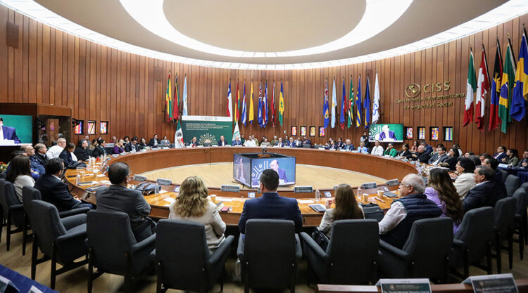 Directivos del IMSS refuerzan trabajos para mantener a la vanguardia la seguridad social