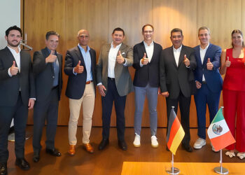 Puebla, uno de los mejores destinos de México para invertir: Sergio Salomón y Alejandro Armenta