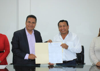 Armando Aguirre y Gerardo Sánchez instalan Comisión de Transición en Coronango