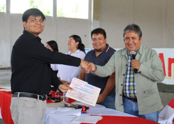 Celebran concurso seccional de poesía en Ocoyucan