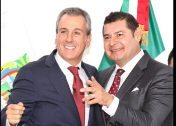 Gobiernos municipales con visión humanista, unidad y sin corrupción para servir a los poblanos: Armenta