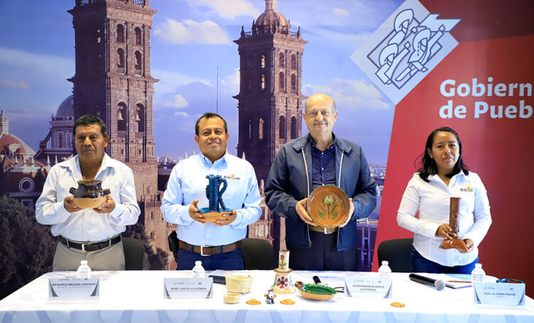Invitan Turismo y Acteopan al 4to. aniversario del Tianguis Artesanal