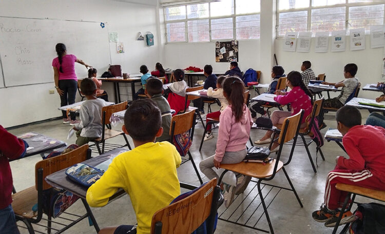 Brindan estudiantes del IEDEP apoyo psicopedagógico en San Nicolás de los Ranchos