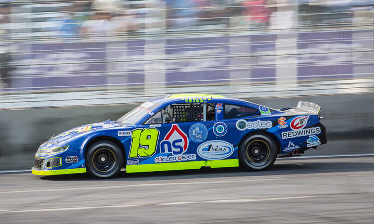 Rodrigo Rejón y el GGG Racing Team, tuvieron una semifinal complicada en NASCAR México Series