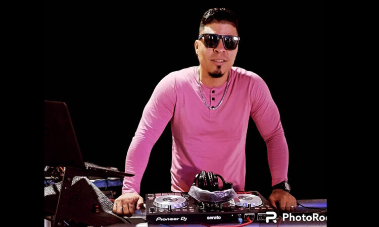 Alexis Fernández: El DJ versátil que busca conquistar las tarimas con su talento