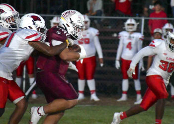Tecos se impone a Cardinals en el futbol americano