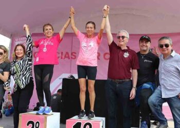 UAG se une a la lucha contra el cáncer de mama