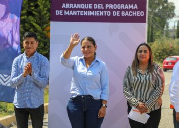 Arranca Lupita Cuautle con el Programa Emergente de Bacheo