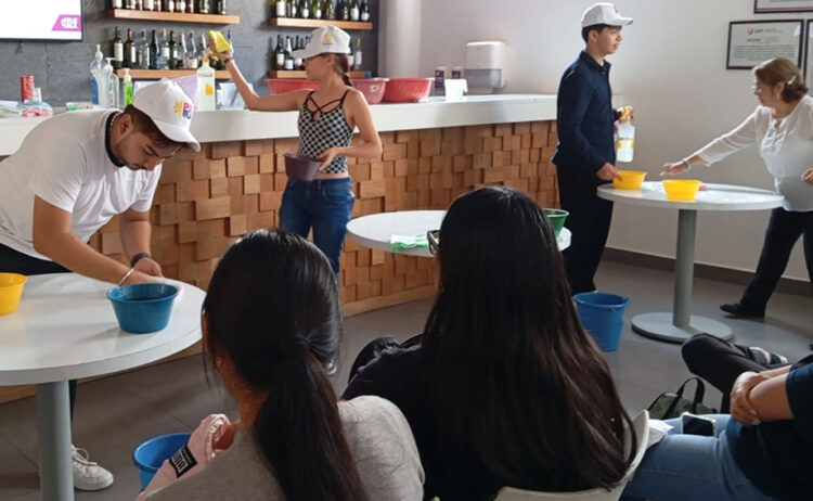 Capacita Turismo a estudiantes de la Universidad del Valle de Puebla