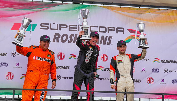 Cierra Alpha Racing con victoria y podio en última fecha de Súper Copa en Yucatán