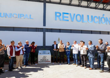 Con sociedad, gobierno estatal consolidó desarrollo y bienestar en Puebla: Sergio Salomón