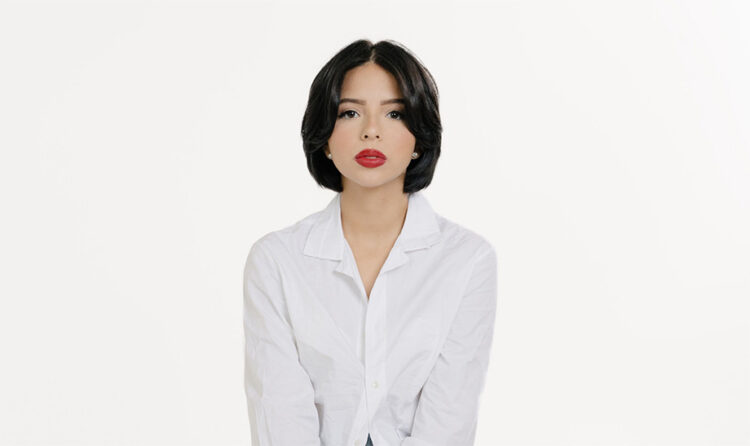 Ángela Aguilar sigue siendo reconocida como “Mujer del Año” por Glamour