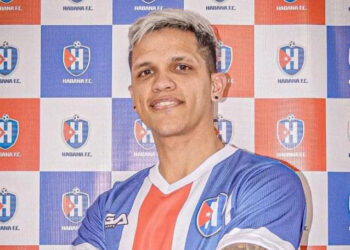Jhonny Sosa: El Venezolano que Inspira desde la Cancha en Perú