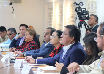 Comparecen titulares de SOAPAP y Agua de Puebla en el Congreso del Estado
