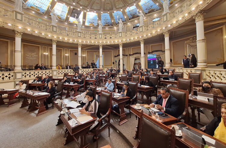 Proponen en el Congreso que juntas auxiliares integren planillas de ayuntamientos; se pretende que tengan voz y voto