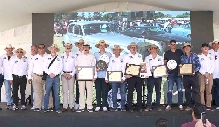 Más de 400 vehículos se presentan en la Expo Automóviles del Mundo 2024