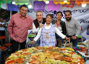 Acude Pepe Chedraui a la inauguración del Festival de la Chalupa en El Carmen