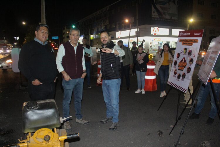 Más de 2 mil baches cubiertos por el Gobierno de la Ciudad