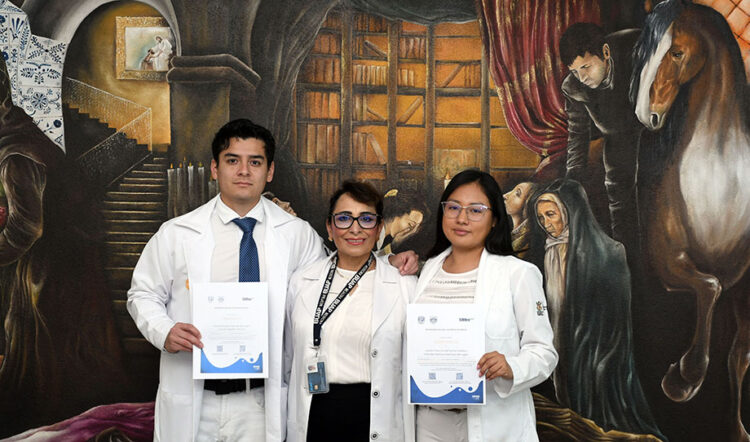 Pasantes de Medicina BUAP ganan primeros lugares en Encuentro Internacional de Simulación Clínica
