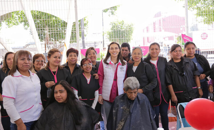 Con éxito SMDIF realiza tercera jornada imparable en el Barrio de Analco