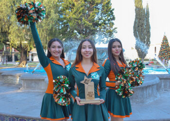 Aztecas Pom Pom se llevó el trofeo de primer lugar del Battle Pom 2024