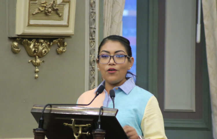 Impulsan en el Congreso propuesta para digitalizar proceso de reinscripción en escuelas públicas