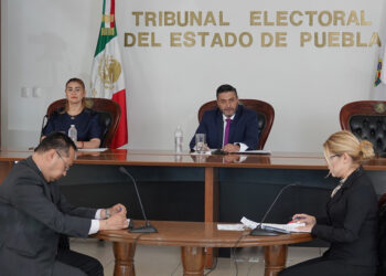 Rinde protesta Presidente del TEEP y se celebra sesión pública ordinaria
