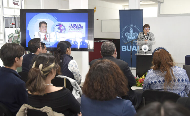 Reconoce Rectora Lilia Cedillo los logros de la Preparatoria 2 de Octubre, la más solicitada de la BUAP