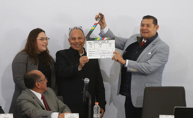 “Canas al Aire” revalora a las y los abues y exalta pueblos mágicos y milenarios de Puebla