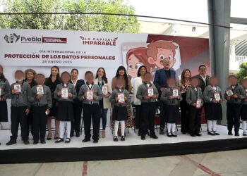 Presenta Gobierno de la Ciudad la Guía de Protección de Datos dirigida a niñas, niños y adolescentes de la capital