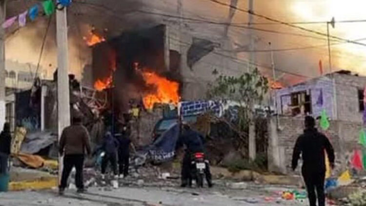 Daños y saldo rojo tras explosión de polvorín en Chimalhuacán