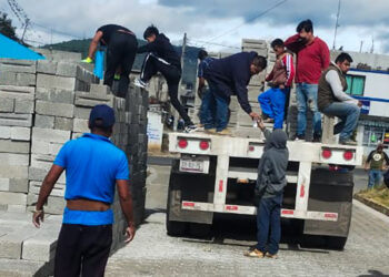Entregan block a habitantes de Zautla